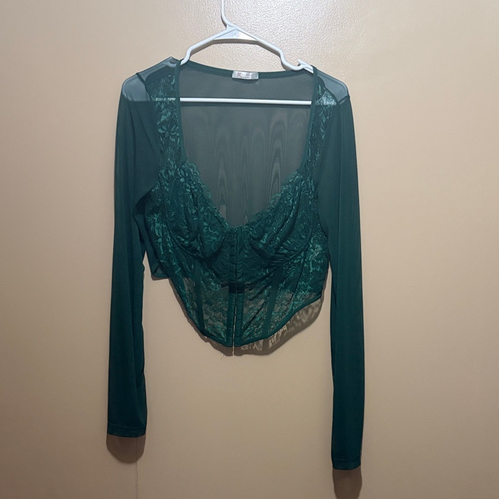 Elegant Green Lace Crop Top